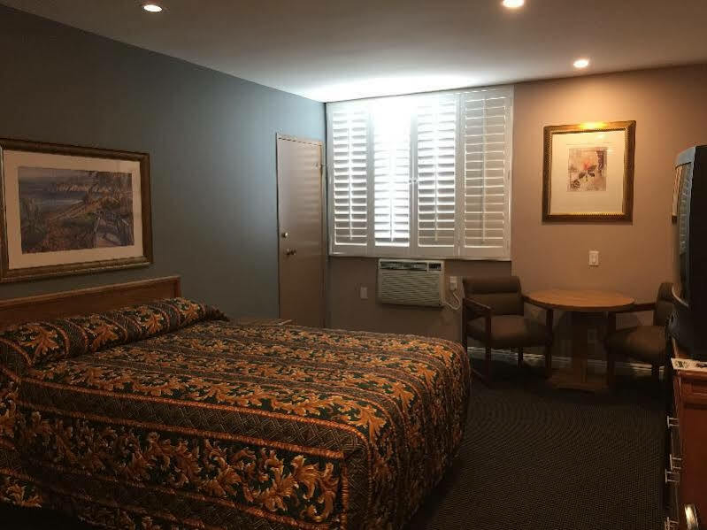 Dunes - Wilshire (adults Only) Hotel