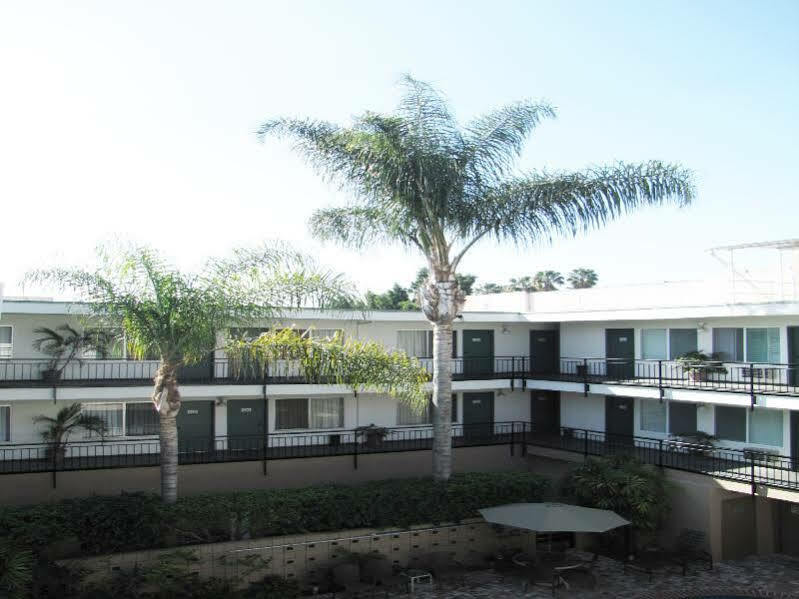 Dunes - Wilshire (adults Only) Hotel